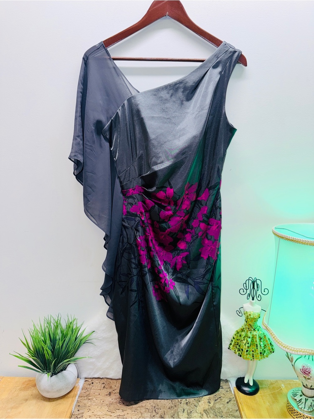 Le Chateau One-Shoulder Charcoal Dress with Pink Floral Print 💕